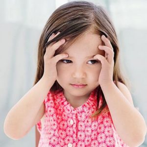 Почему у ребенка болит голова